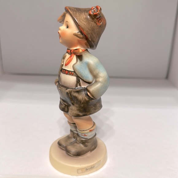 💙TM3 ‘Brother’ Hummel Goebel #95 - Picture 4 of 8